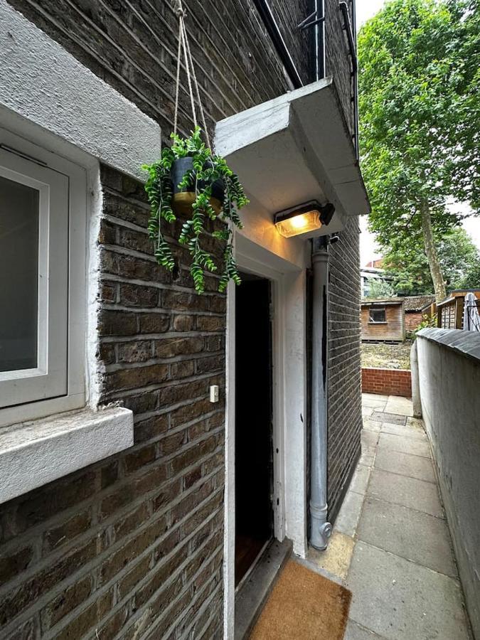 Spacious Studio For 4 Flat Near Regents Park N2 ลอนดอน ภายนอก รูปภาพ