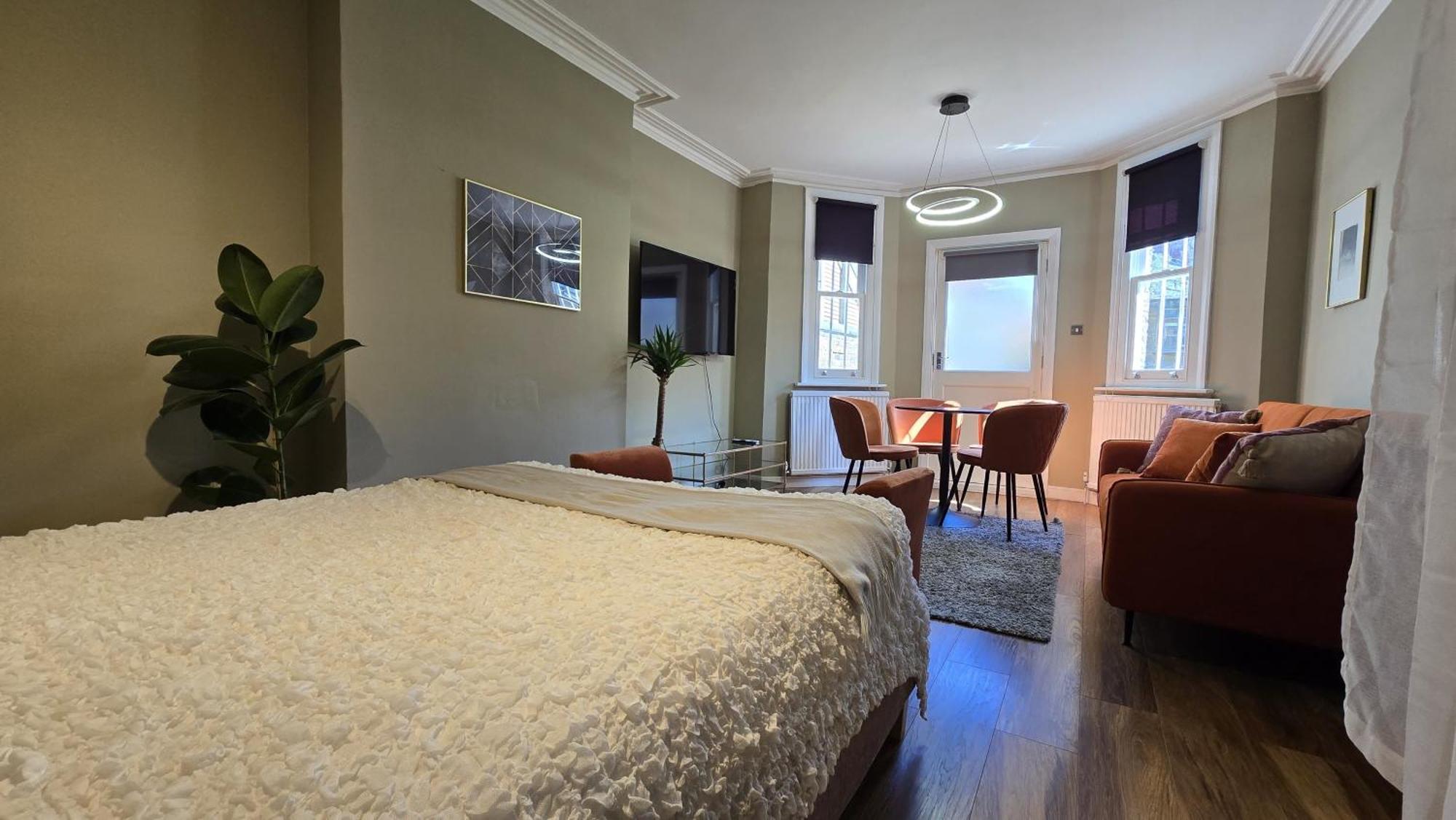 Spacious Studio For 4 Flat Near Regents Park N2 ลอนดอน ภายนอก รูปภาพ