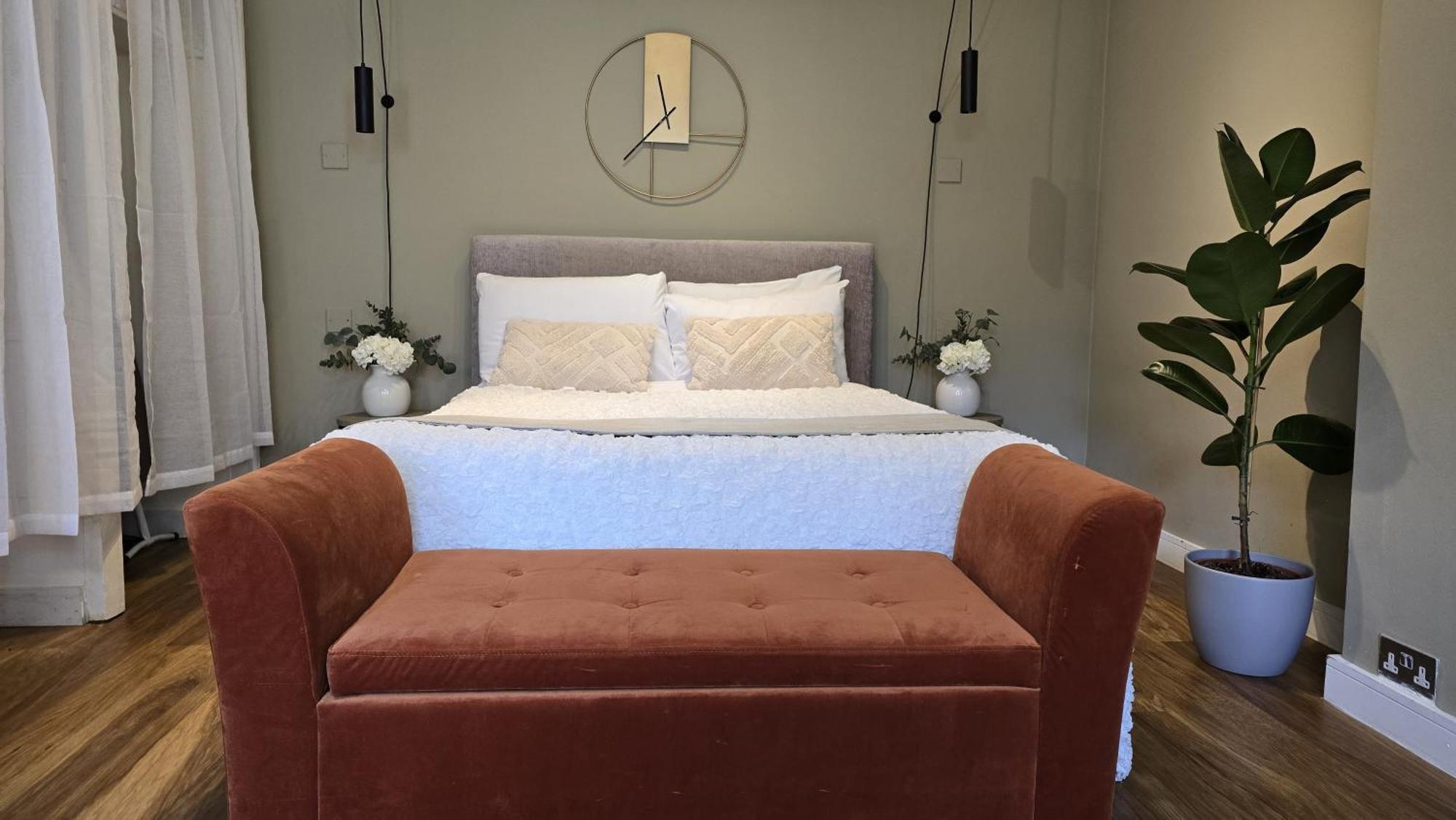 Spacious Studio For 4 Flat Near Regents Park N2 ลอนดอน ภายนอก รูปภาพ